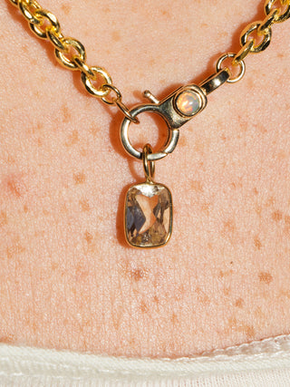 Cake Lemon Quartz Cushion Cut Charm in Yellow 14k Gold