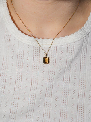 Magic Golden Beryl Emerald Cut Charm in Yellow 14k Gold