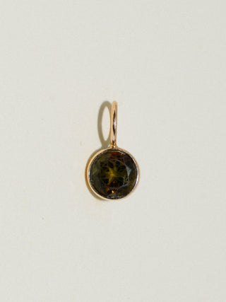 Machine Green Tourmaline Round Cut Charm in Yellow 14k Gold