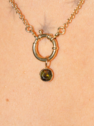 Machine Green Tourmaline Round Cut Charm in Yellow 14k Gold