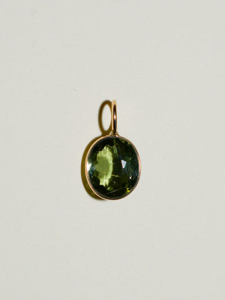 Vireo Green Tourmaline Oval Cut Charm in Yellow 14k Gold