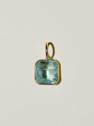 Cool as a Cucumber Emerald Cushion Cut Charm in Yellow 14k Gold