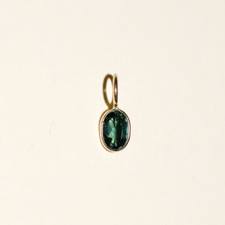 Tropical Green Tourmaline Oval Cut Charm in Yellow 14k Gold