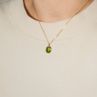 Greenery Peridot Oval Cut Charm in Yellow 14k Gold