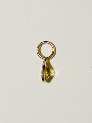 Pera Green Tourmaline Pear Cut Charm in Yellow 14k Gold