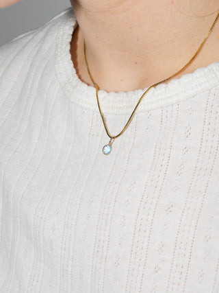 Luna Moonstone Oval Cut Charm in Yellow 14k Gold