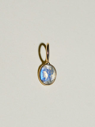 Luna Moonstone Oval Cut Charm in Yellow 14k Gold