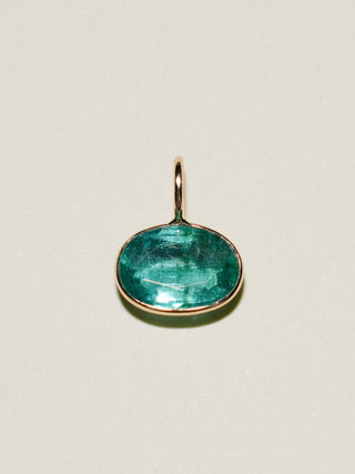 Vivid Green Emerald East West Oval Cut Charm in 14k Yellow Gold