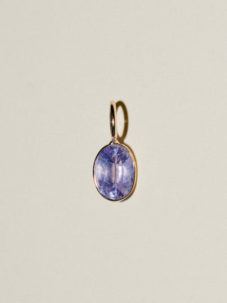 Orchid Sapphire Oval Cut Charm in 14k Yellow Gold