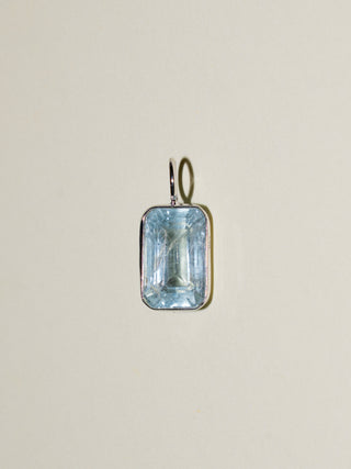 Manta Aquamarine Emerald Cut Charm in White 14k Gold