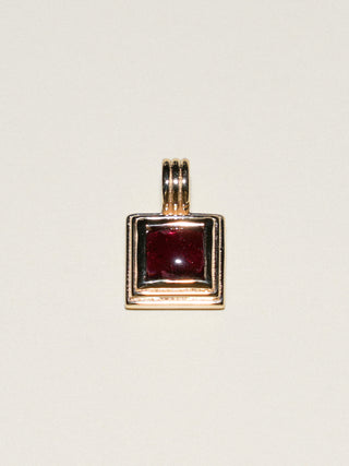 Cabarnet Garnet Square Cabochon Triple Charm in Yellow 14k Gold