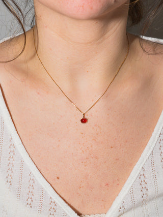 Passionate Garnet East West Oval Cabochon Charm in Yellow 14k Gold