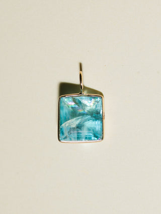 Dolphinnatic Fluorite Square Cut Charm in Yellow 14k Gold