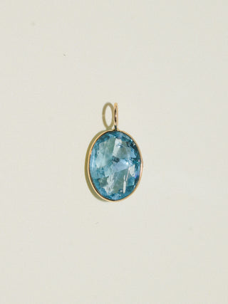 Leslie Les Sea Fluorite Oval Cut Charm in Yellow 14k Gold