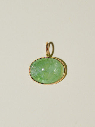 Guacamole Tsavorite East to West Oval Cabochon Charm in Yellow 14k Gold
