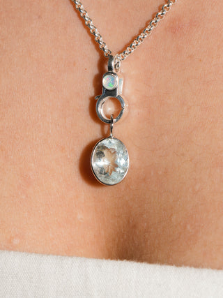 Fiji MIMI Aquamarine Oval Cut Charm in White 14k Gold