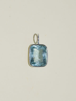 Sk8 Aquamarine Emerald Cut Charm in White 14k Gold
