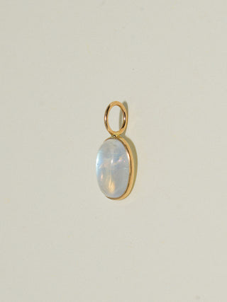 Pebble Beach Moonstone Oval Cabochon Charm in Yellow 14k Gold
