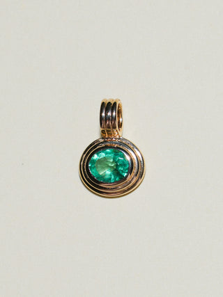 Princess Treatment Emerald Triple East to West Oval Cut Charm in Yellow 14k Gold