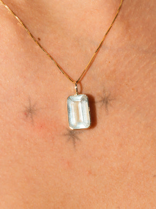 Sea Day Aquamarine Emerald Cut Charm in Yellow 14k Gold