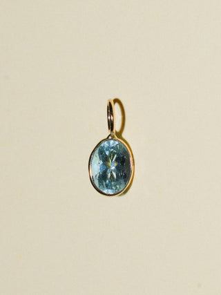 Droplet Aquamarine Oval Cut Charm in Yellow 14k Gold