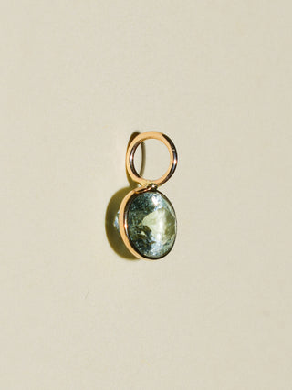 Clean Aquamarine East West Oval Cut Charm in Yellow 14k Gold
