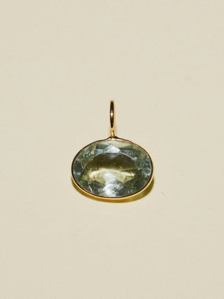 Squeaky Aquamarine East West Oval Cut Charm in Yellow 14k Gold