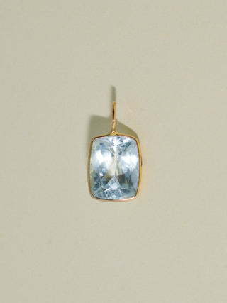 Big Bottom Aquamarine Can Cut Charm in Yellow 14k Gold