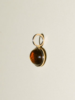 Caramelo Brown Tourmaline East to West Oval Cabochon Charm in Yellow 14k Gold