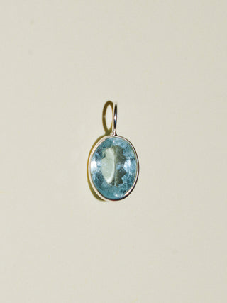 Mineral Water Aquamarine Oval Cut Charm in Sterling Silver