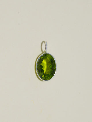 Biche Peridot Oval Cut Charm in Sterling Silver