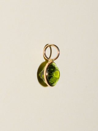 help I need kelp Peridot East West Oval Cut Charm in Yellow 14k Gold