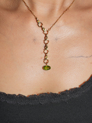 help I need kelp Peridot East West Oval Cut Charm in Yellow 14k Gold