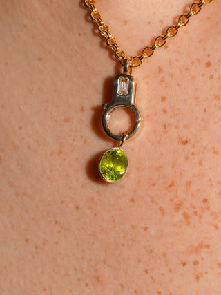 Iggy Iggy Peridot Oval Cut Charm in Yellow 14k Gold