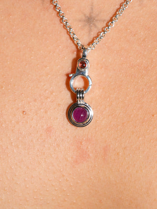 Hermaña Ruby Triple Round Cabochon Charm in White 14k Gold