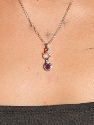 Hermaña Ruby Triple Round Cabochon Charm in White 14k Gold