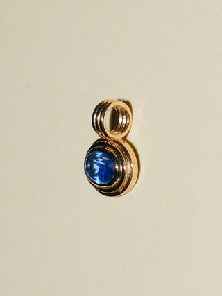 Indigo Dreams Kyanite Triple East to West Oval Cut Charm in Yellow 14k Gold