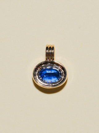 Phantom Tide Kyanite Triple East to West Oval Cut Charm in Yellow 14k Gold