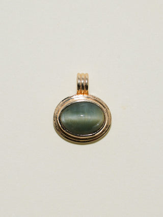 The Meow Catseye Triple East to West Oval Cabochon Charm in Yellow 14k Gold
