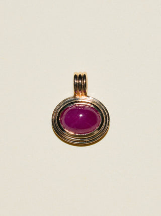 Cancer Season Ruby Triple East to West Oval Cabochon Charm in Yellow 14k Gold