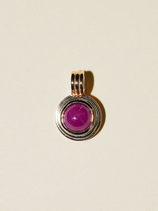 Mess with the Crab Ruby Triple Round Cabochon Charm in Yellow 14k Gold