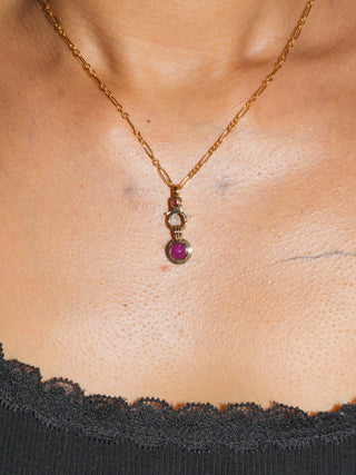 Mess with the Crab Ruby Triple Round Cabochon Charm in Yellow 14k Gold