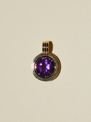 Grape Soda Amethyst Triple Round Cut Charm in Yellow 14k Gold