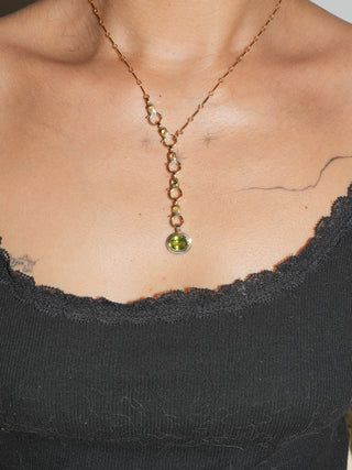 Salp Peridot Triple East to West Oval Cut Charm in Yellow 14k Gold