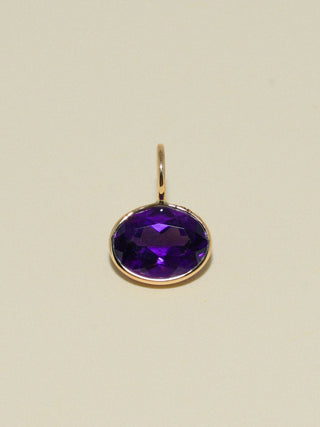Maetra Amethyst East West Oval Cut Charm in Yellow 14k Gold