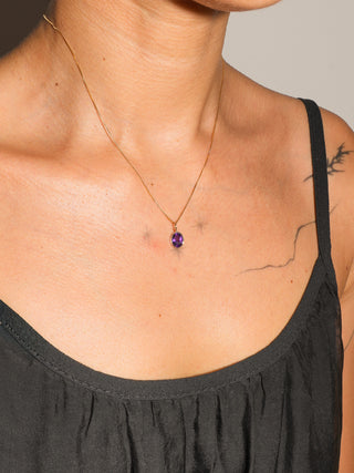 Coquina Amethyst Oval Cut Charm in Yellow 14k Gold