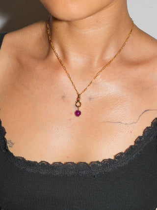 Cottage Cherry Ruby Round Cabochon Charm in Yellow 14k Gold
