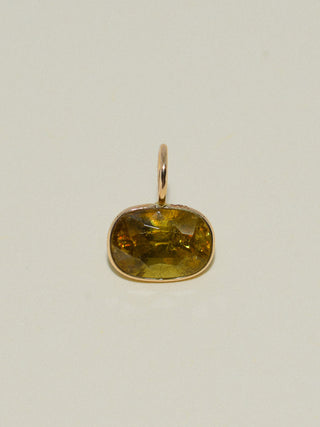Sticky Seaweed Sphene East West Oval Cut Charm in Yellow 14k Gold