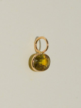 Seaweed Salad Sphene East West Oval Cut Charm in Yellow 14k Gold