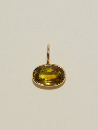 Seaweed Salad Sphene East West Oval Cut Charm in Yellow 14k Gold